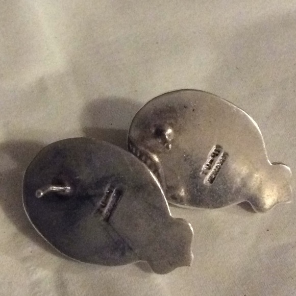 Classy Black Onyx Sterling Silver Earrings - Picture 5 of 10